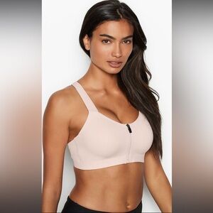 Victoria’s Secret Incredible Knockout Ultra Max Support White Bra Size 32D